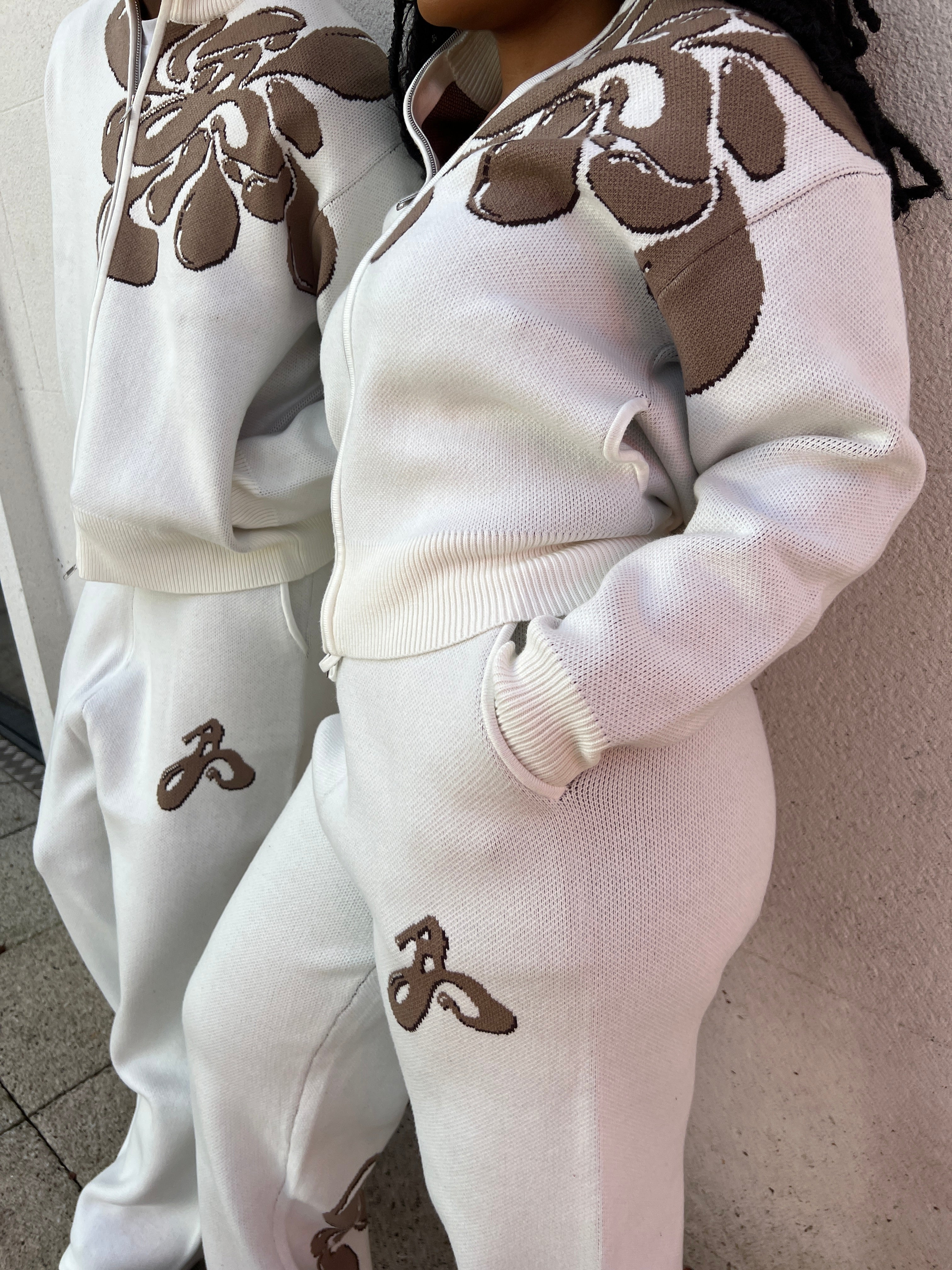 KNIT JOGGERS